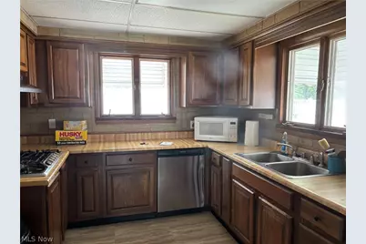 732 Tallmadge Road, Cuyahoga Falls, OH 44221 - Photo 28
