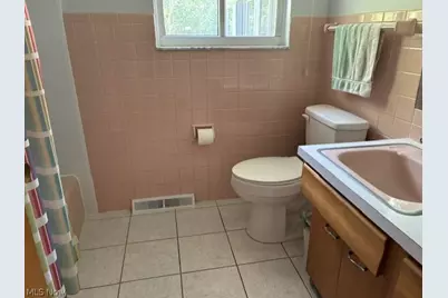 216 Lane Street, Weirton, WV 26062 - Photo 16