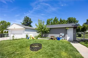 35577 Freed Dr, Eastlake, OH 44095 - Photo 38
