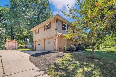 8560 Glennridge Avenue NW, Clinton, OH 44216 - Photo 4