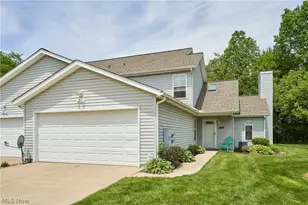 251 Westberry Cir, Tallmadge, OH 44278 - Photo 2