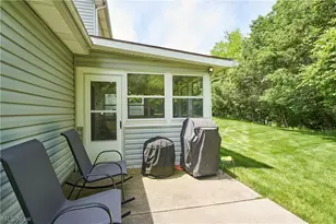 251 Westberry Cir, Tallmadge, OH 44278 - Photo 20