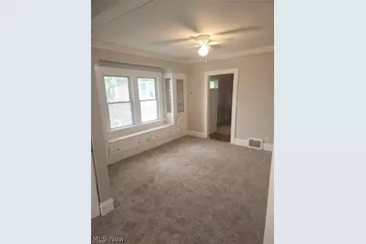 1483 Genesee Road #UP, South Euclid, OH 44121 - Photo 6