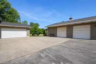 7840 Sumner Rd, Thompson, OH 44086 - Photo 38