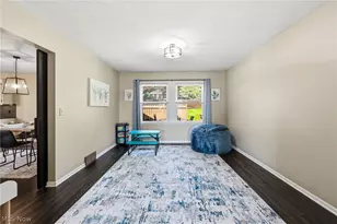 630 Moorfield Rd, Akron, OH 44333 - Photo 22
