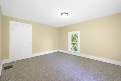 15150 Smith Road, Kensington, OH 44427 - Photo 10