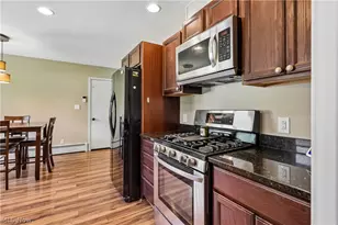 1593 Kingsley Ave, Akron, OH 44313 - Photo 10