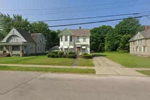 3323 Lake Ave, Ashtabula, OH 44004 - Photo 2