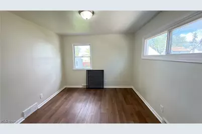 17115 Harvard Avenue, Loveland, OH 44128 - Photo 12