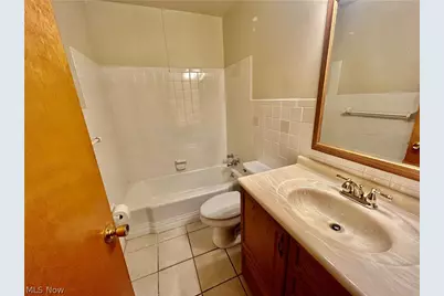 501 Edison Street, Struthers, OH 44471 - Photo 12