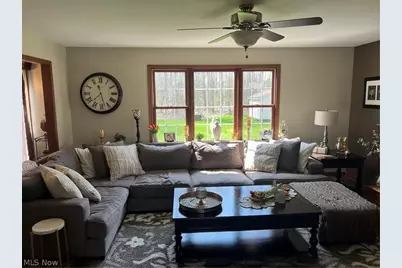 10520 Carrousel Woods Drive, New Middletown, OH 44442 - Photo 16
