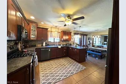10520 Carrousel Woods Drive, New Middletown, OH 44442 - Photo 26
