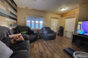 3855 Lincoln Ave, Shadyside, OH 43947 - Photo 4