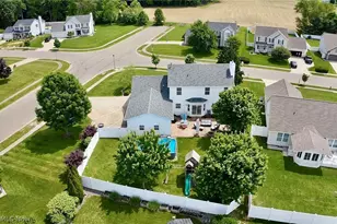 1295 Cheverton Ave, Louisville, OH 44641 - Photo 4