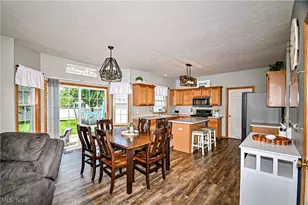 1295 Cheverton Ave, Louisville, OH 44641 - Photo 6