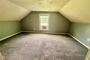 552 Gray St, Zanesville, OH 43701 - Photo 14