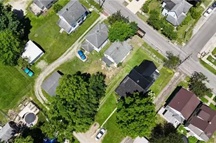 29 E 9th St, Ashland, OH 44805 - Photo 2