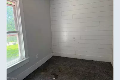 506 E Gorgas Street, Louisville, OH 44643 - Photo 12