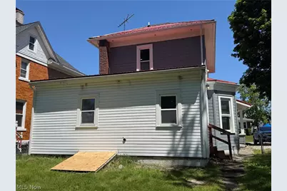 506 E Gorgas Street, Louisville, OH 44643 - Photo 4