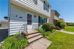 3122 Parklane Dr, Parma, OH 44134 - Photo 4