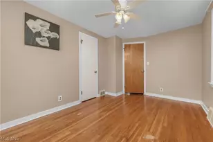 3122 Parklane Dr, Parma, OH 44134 - Photo 18