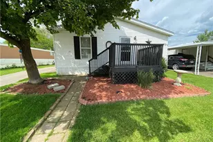 150 Rolling Acres Cir W, Massillon, OH 44647 - Photo 2