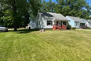 2378 Linda Dr NW, Warren, OH 44485 - Photo 2