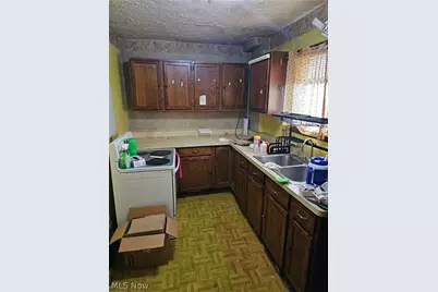 766 Garfield Street, Akron, OH 44310 - Photo 10