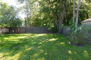 1283 Waverly Rd, Eastlake, OH 44095 - Photo 24
