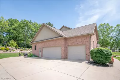 6612 Greyhawk Street NW, Canton, OH 44708 - Photo 48