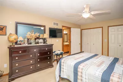11032 Titus Avenue NW, Uniontown, OH 44685 - Photo 20