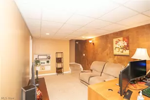11032 Titus Ave NW, Uniontown, OH 44685 - Photo 28