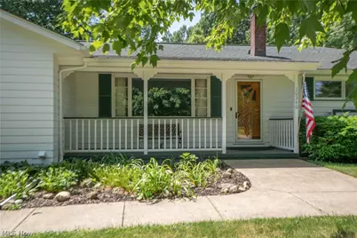 10340 Persimmon Street NW, Canal Fulton, OH 44614 - Photo 2