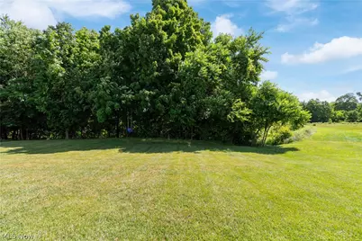 111 Harvester Drive, Copley, OH 44321 - Photo 2