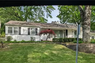 1607 26th St, Cuyahoga Falls, OH 44223 - Photo 2