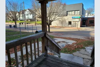 564 Carroll Street, Akron, OH 44304 - Photo 2