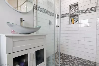 3252 Dellwood Avenue NW, Canton, OH 44708 - Photo 16