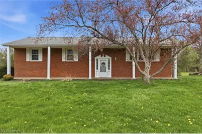 3252 Dellwood Avenue NW, Canton, OH 44708 - Photo 1