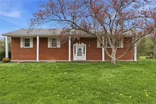 3252 Dellwood Ave NW, Canton, OH 44708 - Photo 1