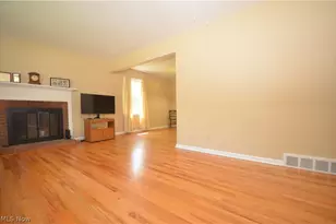 159 Pinehurst Rd, Munroe Falls, OH 44262 - Photo 8