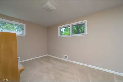 668 Highland Avenue, Wadsworth, OH 44281 - Photo 14
