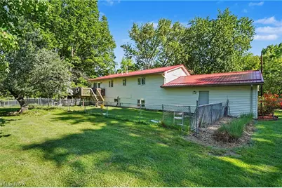 4250 Herr Fieldhouse Road, Worthington, OH 44470 - Photo 24