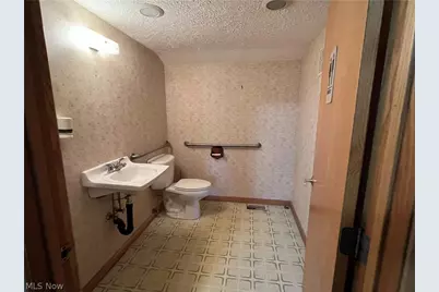 277 Gore Road, Conneaut, OH 44030 - Photo 6