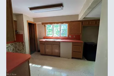 277 Gore Road, Conneaut, OH 44030 - Photo 2
