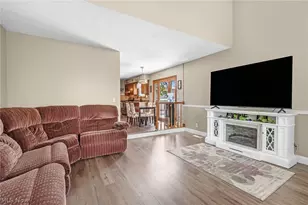 4206 Arlington Dr, Brunswick, OH 44212 - Photo 6