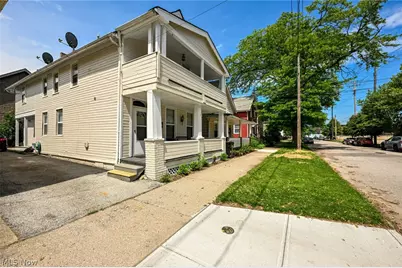 2116 W 32nd Street, Loveland, OH 44113 - Photo 2