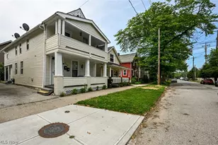 2116 W 32nd St, Loveland, OH 44113 - Photo 44
