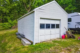 6633 Maplehurst Ave SE, East Sparta, OH 44626 - Photo 6