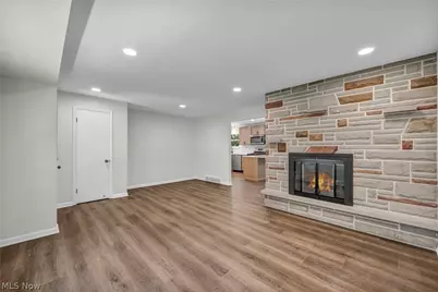 8455 W Ridge Road, Elyria, OH 44035 - Photo 14