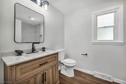 8455 W Ridge Road, Elyria, OH 44035 - Photo 10